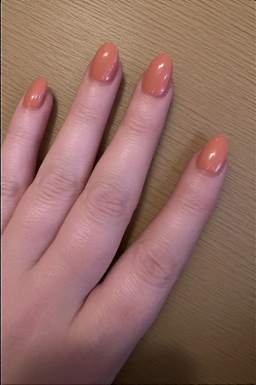 Minimal Summer Nails